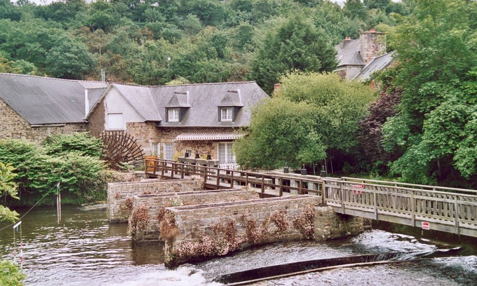 Pontrieux House | Town house in Pontrieux
