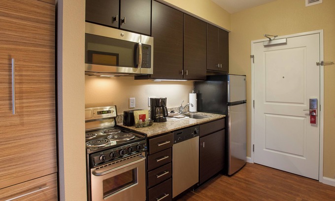 South Loop Hotel | TownePlace Suites Minneapolis near Mall of America