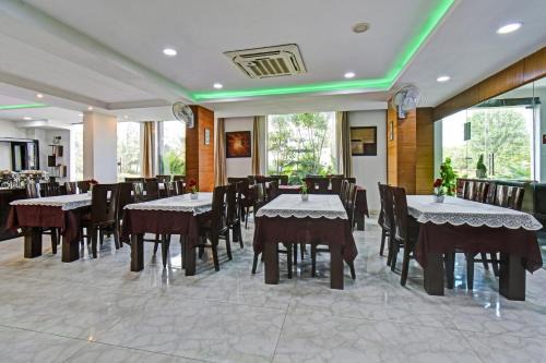 Shirdi Hotel | Townhouse Classio Suites