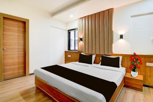 Viman Nagar Hotel | Townhouse Viman Nagar Business Stay Formerly Silver Crest