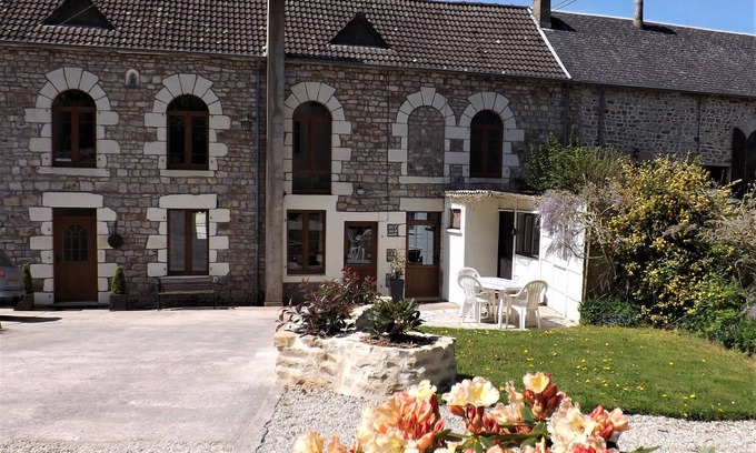Pre-en-Pail Apartment | Tranquil Watermill set in peaceful hamlet, super close to hiking/cycling trails