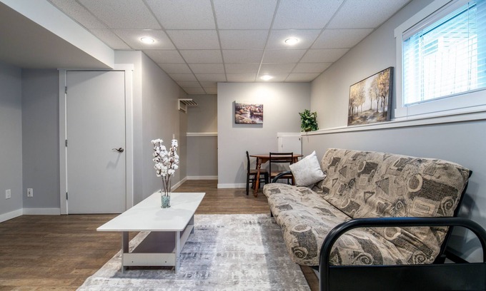 Saskatoon House | Tranquil HomeAway in the Hampton’s New Area Near Downtown