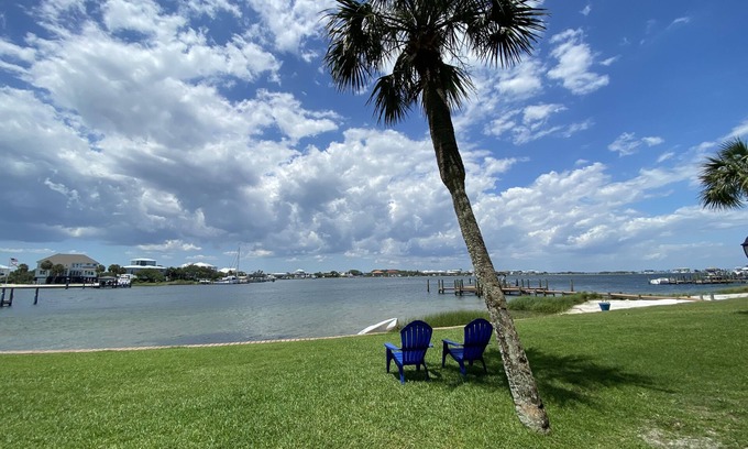 Villa Sabine House | Treasure on Pensacola Beach, views of Gulf, on Little Sabine Bay with boat docks