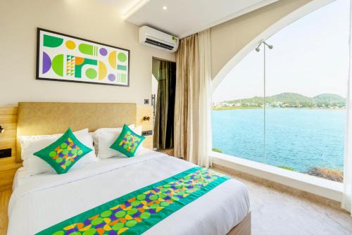 Chromepet Hotel | Treebo Deluxe Inn, Chromepet