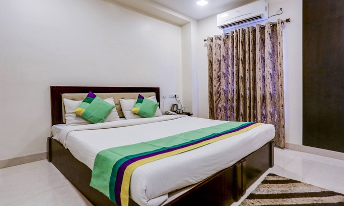 Madurai Hotel | Treebo Trend Royal Elite