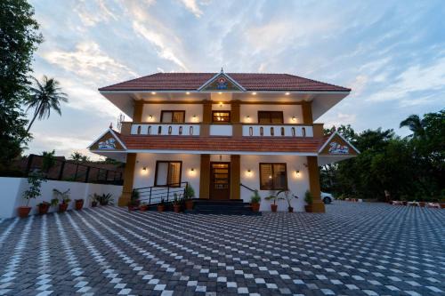 Thiruvananthapuram Hotel | Treebo West Fort Divine - Near Padmanabhaswamy Temple