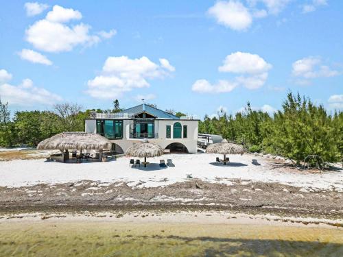 Long Beach Estates House | Treehouse Private Village at Barnacle Resort