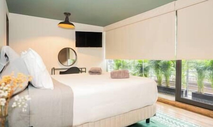 Ciudad de Los Deportes Apartment | Trendy 2BR/2BA Near Plaza de Toros