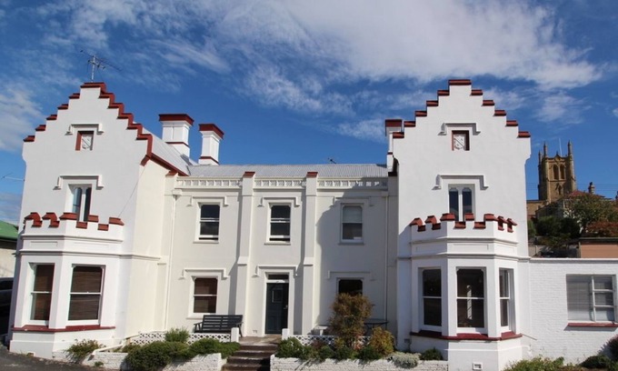 Hobart Central Business District Apartment | Trinity Hill Apartments
