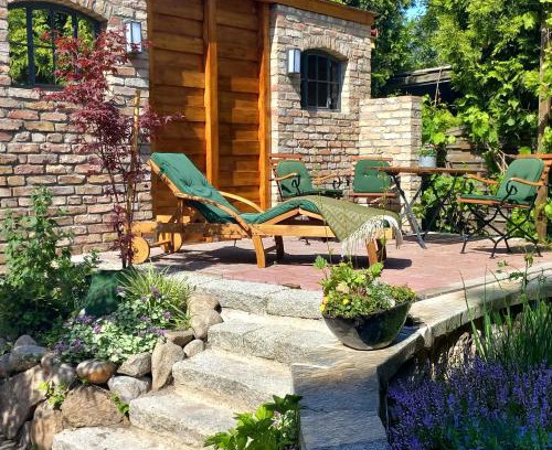 Neustrelitz Hotel | Triskele Haus - Ökologisches Gästehaus der Heilstätte Strelitz