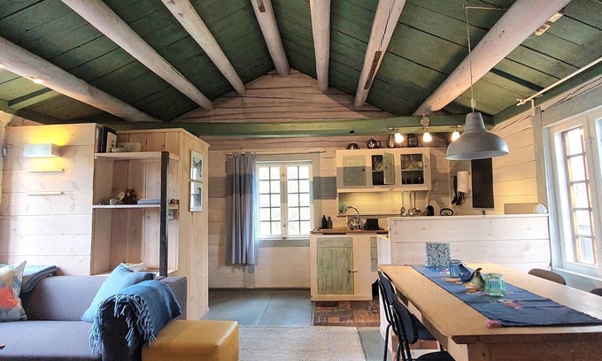 Lesja Bed & Breakfast | Trollskogen Gård