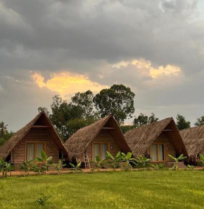 Kamalapur House | Tropical Hampi