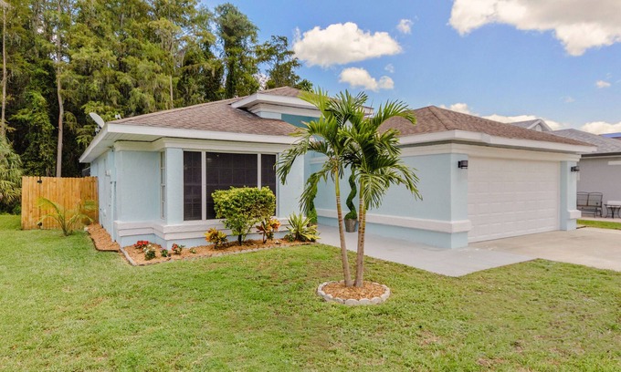 Buena Ventura Lakes House | Tropical Oasis Close to Orlando Airport with FREE Heated/Chilled Pool!