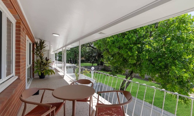 Cairns North Apartment | Tropicana Boutique Hotel - 4