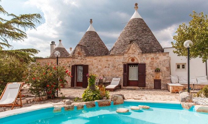 Specchiaruzzo Villa | Trulli Anna Luxury villa with swimming pool