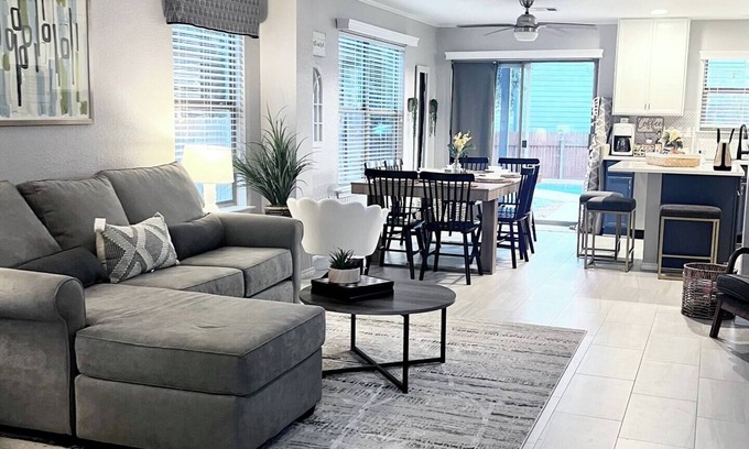 McKinney House | Tulum Stay at Austin by The Key Rentals
