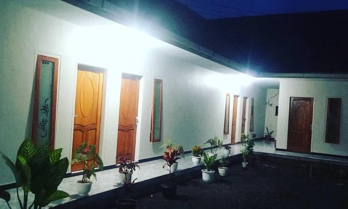 Argosari House | tumpak sewu guest house