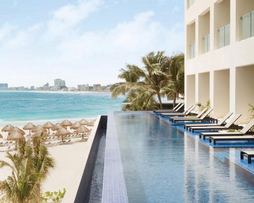 Punta Cancun Resort | Turquoize at Hyatt Ziva Cancun - Adults Only - All Inclusive