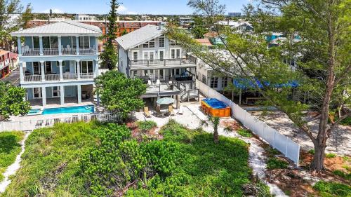 Treasure Island House | Turtleback Beach House