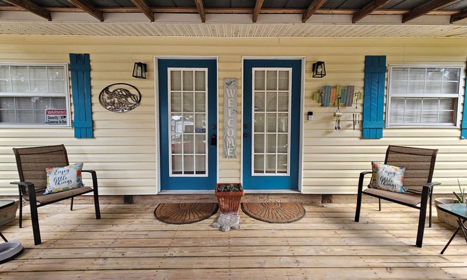 Steinhatchee Cottage | Turtlecove at the Hatch
