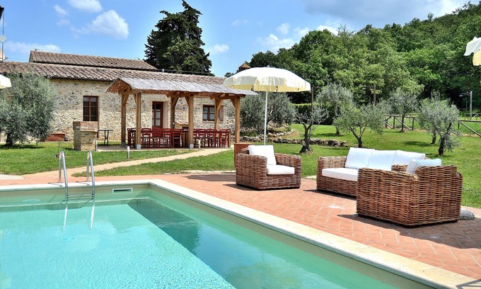 San Gimignano House | Tuscan barn 3 bedrooms 3 bathroom