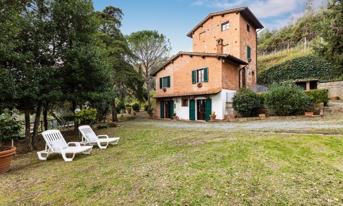 Palaia Villa | Tuscany Holiday Concierge-Podere Torre degli Ulivi