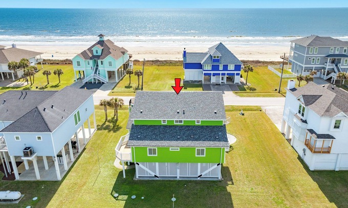 Indian Beach House | 💎Twist of Lime w/Ocean Views, Just Steps from Sand💎