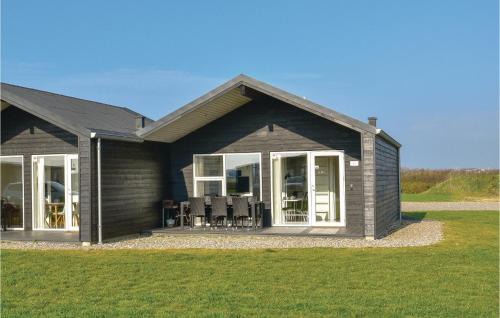 Sondervig House | Two-Bedroom Holiday Home Ringkøbing 09