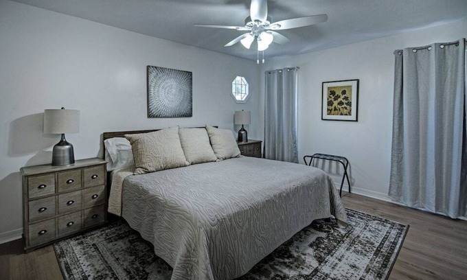Ridgeland House | Two Bedroom Townhouse in Ridgeland