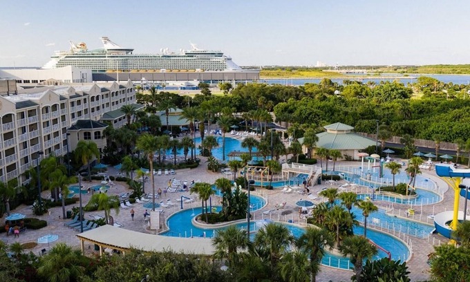 Port Canaveral Resort | Two-Bedroom Villa: Poolside Retreat at Cape Canaveral