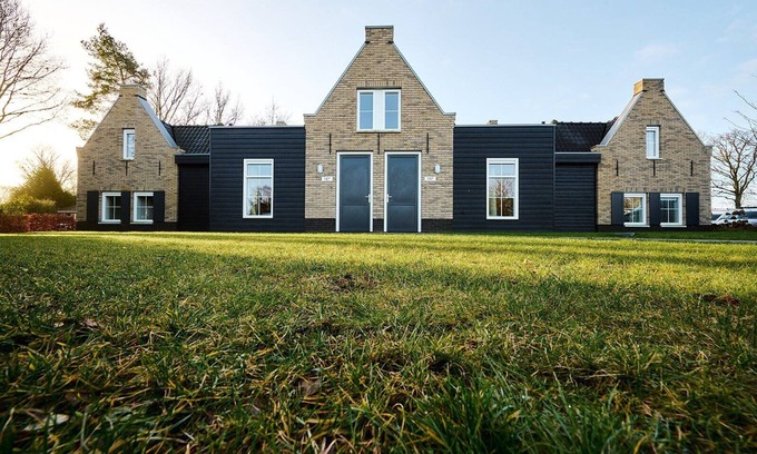 Municipality of Barneveld House | Two linked group villas for a total of 24 people.