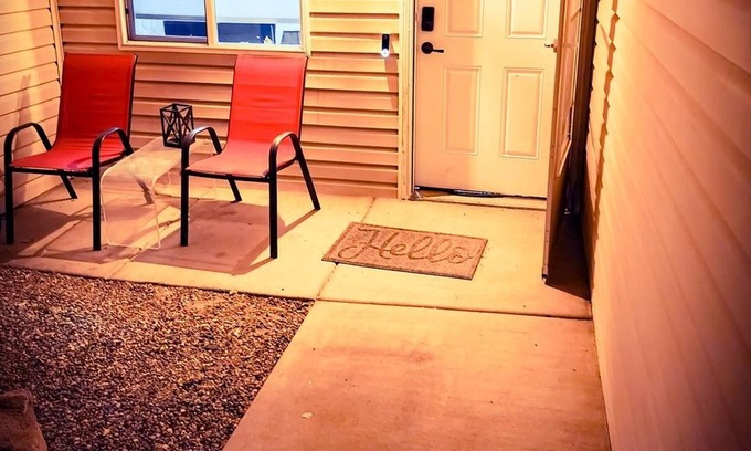 Clifton Bed & Breakfast | Two Private Queen Rooms