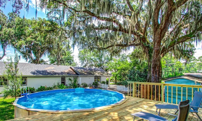 Thunderbolt House | Two Units w/ Pool & Gazebo-Swanky Savannah Style