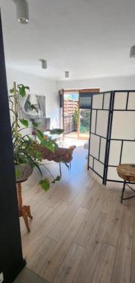 Pradnik Czerwony Apartment | Twoj Czas