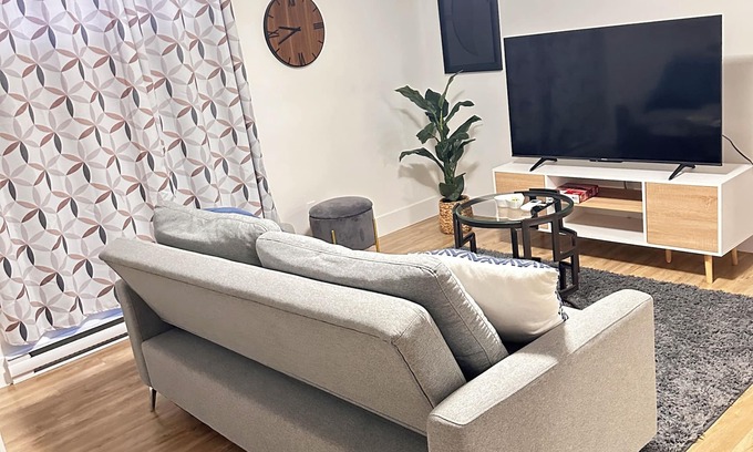 Riverview Apartment | Tynnah’s Place
