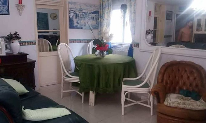 Olivais House | Typical House in a Historic Neighborhood