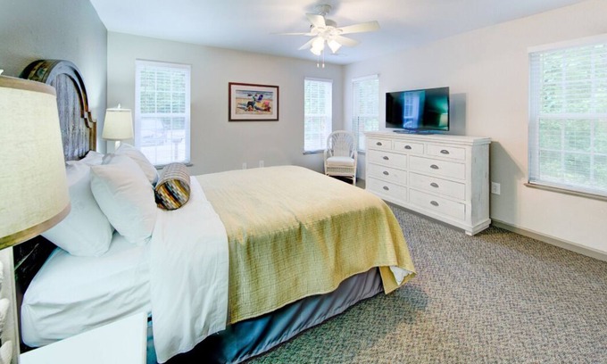 Sea Scape Resort | Ultimate Outer Banks Getaway! Great Unit, Kitchen, Waterpark, Minutes to Beach