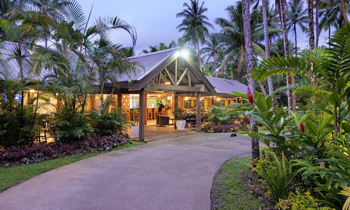 Pacific Harbour Hotel | ULTIQA Fiji Palms Beach Resort