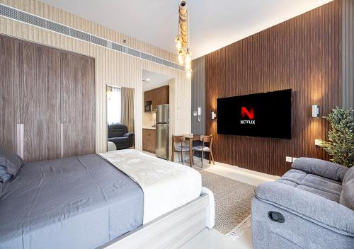 Sharjah Apartment | Ultra Luxury Apartment by Blue Cloud Holidays