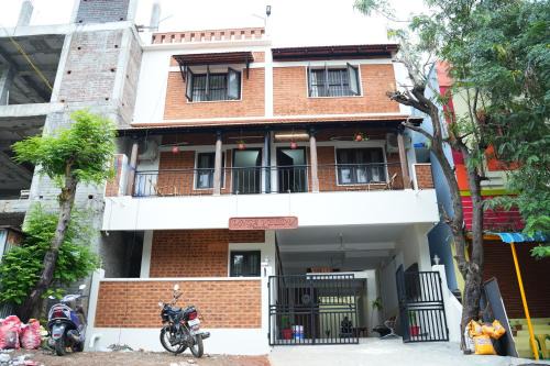 Tiruvannamalai House | UNGA VEEDU PAY AND STAY