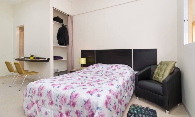 Vila Jaguara Apartment | Unidade Cama de Casal - Studio Ana Laura