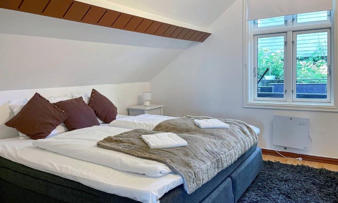 Stavanger Apartment | Unique 3bed Rooms - Generous Terrace - Central Stavanger