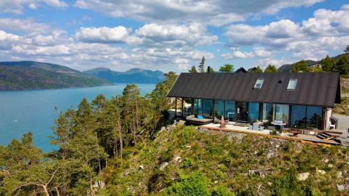 Hjelmeland House | Unique Cabin With View On Randøy By Stavanger