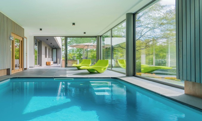 Noiseux House | Unique holiday home with sauna and pool