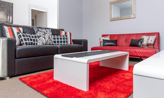 Gawler South House | Unique Riverview Cottage-Modern 3 bedroom