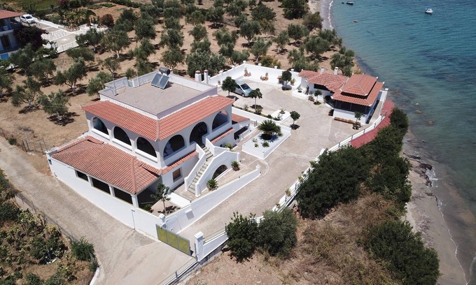Pylos-Nestoras Apartment | Unique sea view! Exposed located holiday apartment above the sea | Messenia, Pel