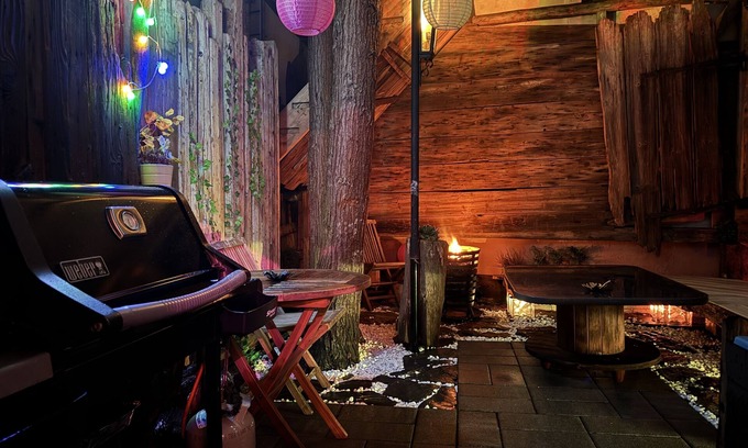 Bad Ems Apartment | Unique | Whirlpool-Sauna-Kicker-WeberBBQ