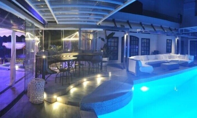 Madliena Apartment | Unique winter heated/covered pool, open skies in summer, year round fun & swim