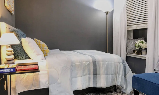Southeast House | Uniquely Styled Private Suite
