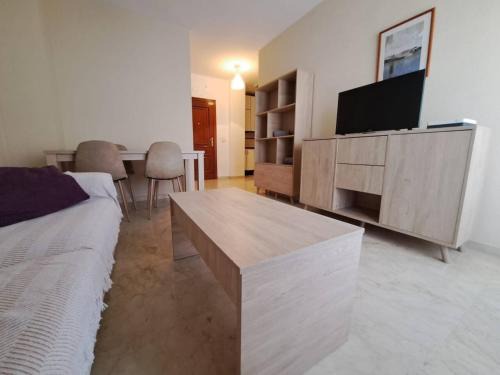 Jaen Apartment | Universidad 2 by Southern Rooms